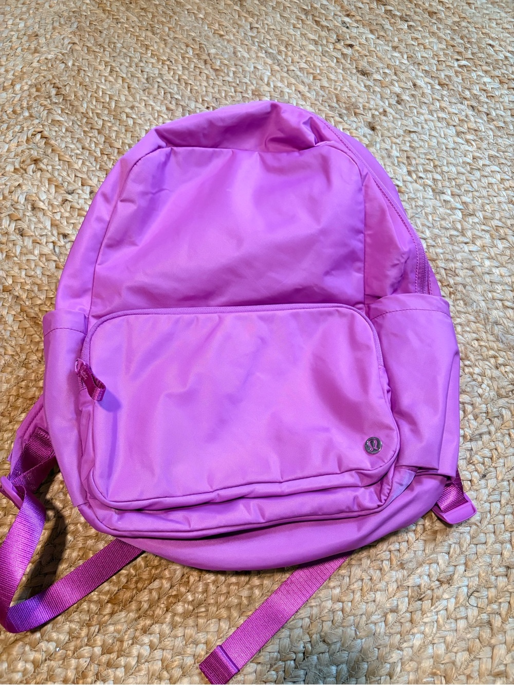 lululemon athletica Bright Pink Everyday Backpack - Picture 3 of 8